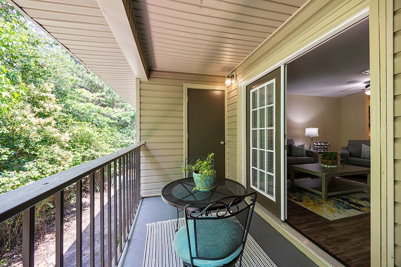 Central Highlands Apartment Homes