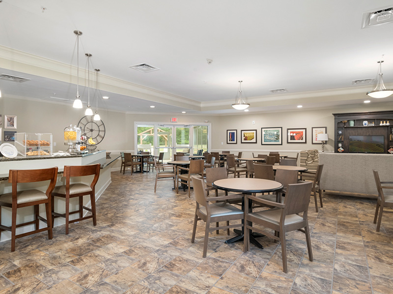 Lakeside Place Senior Living photo 3