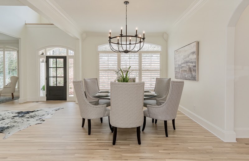 Monica Kelley Interiors & Home Staging