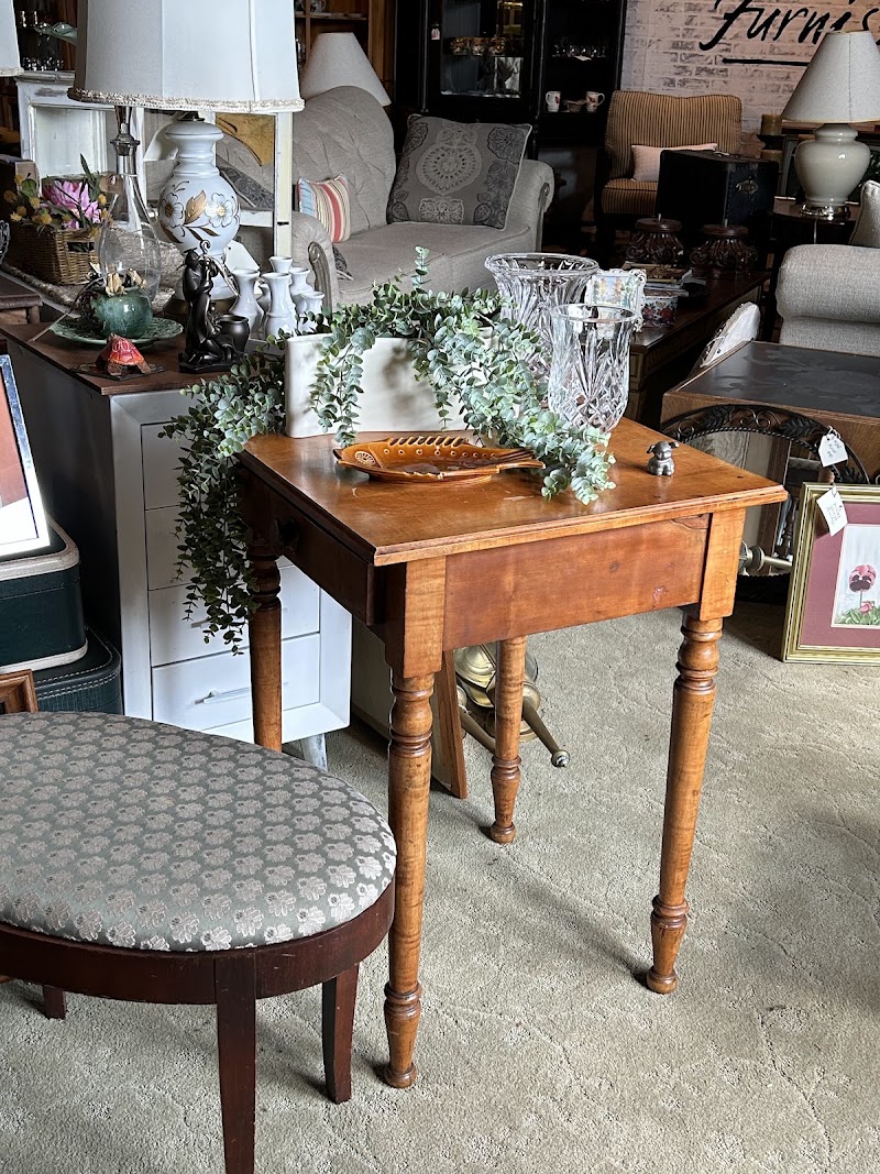 Poore House Furnishings photo 3