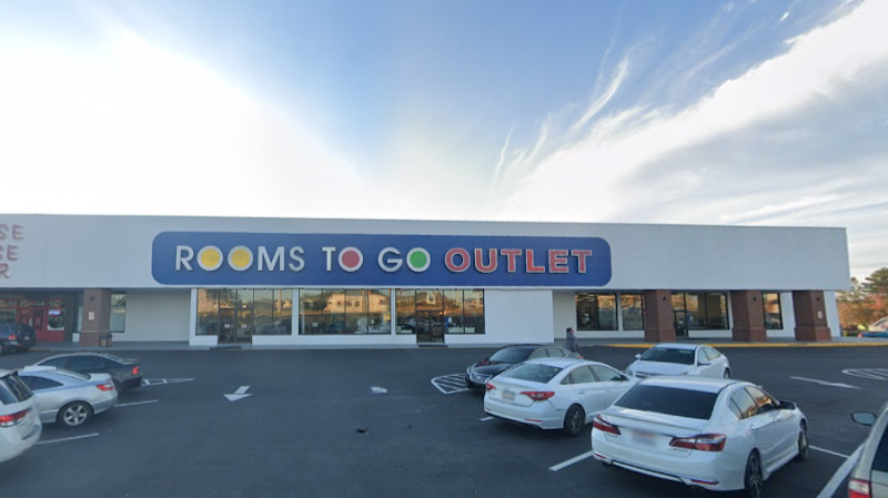 Rooms To Go Outlet